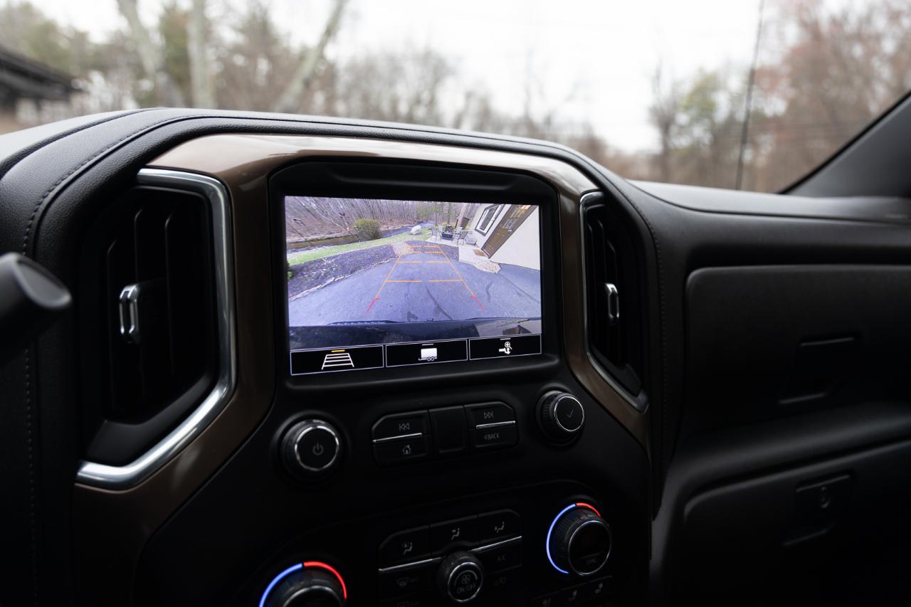 Chevrolet Silverado 1500 High Country Crew Cab 4WD 2020