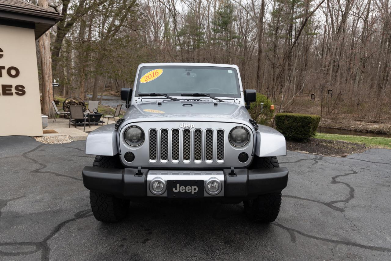 Jeep Wrangler Sahara 4WD 2016