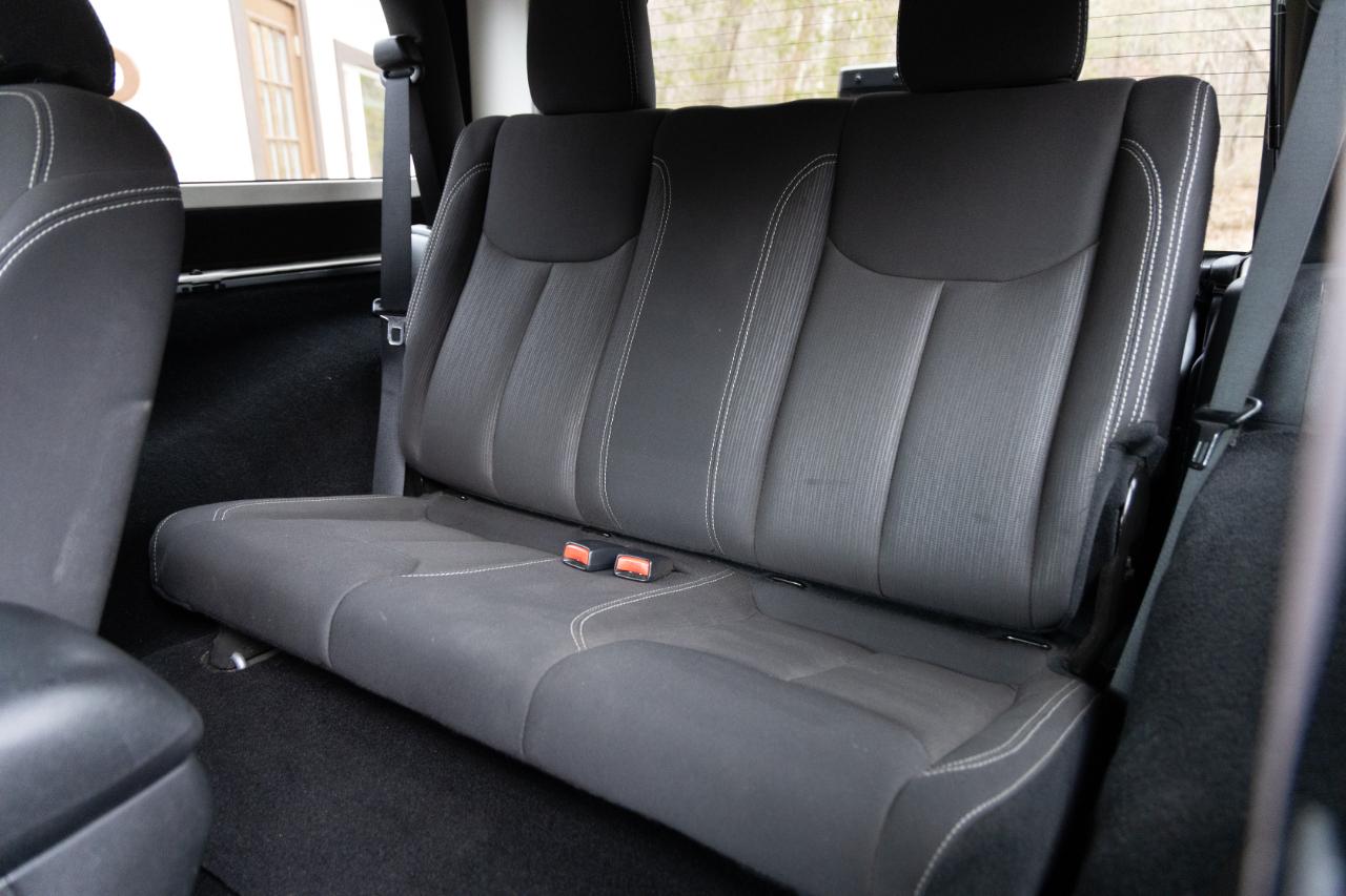 Jeep Wrangler Sahara 4WD 2016