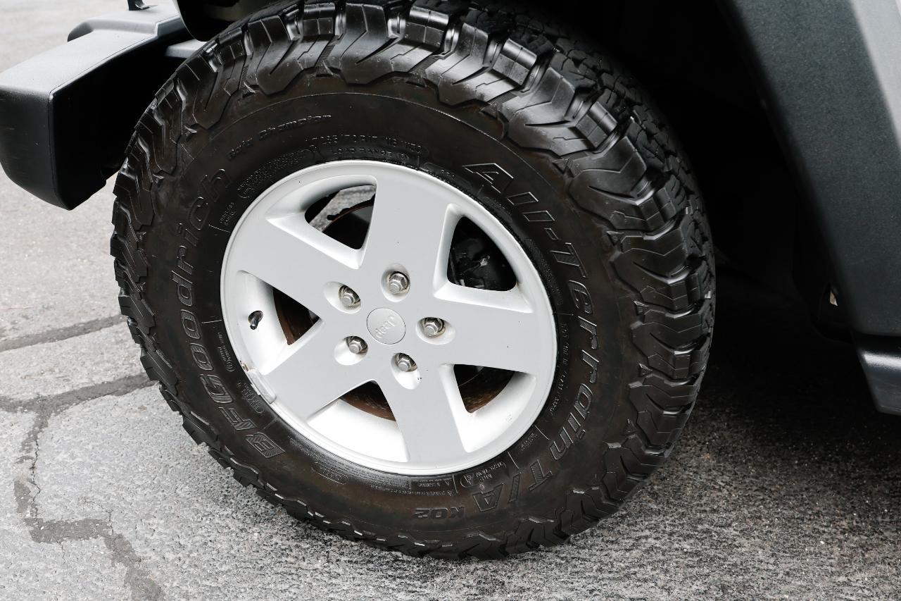 Jeep Wrangler Unlimited Sport 4WD 2014