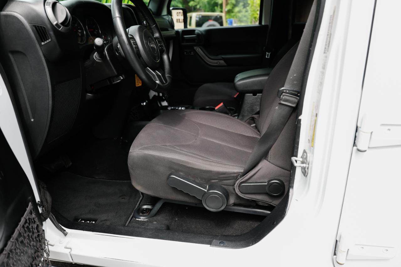 Jeep Wrangler Unlimited Sport 4WD 2014