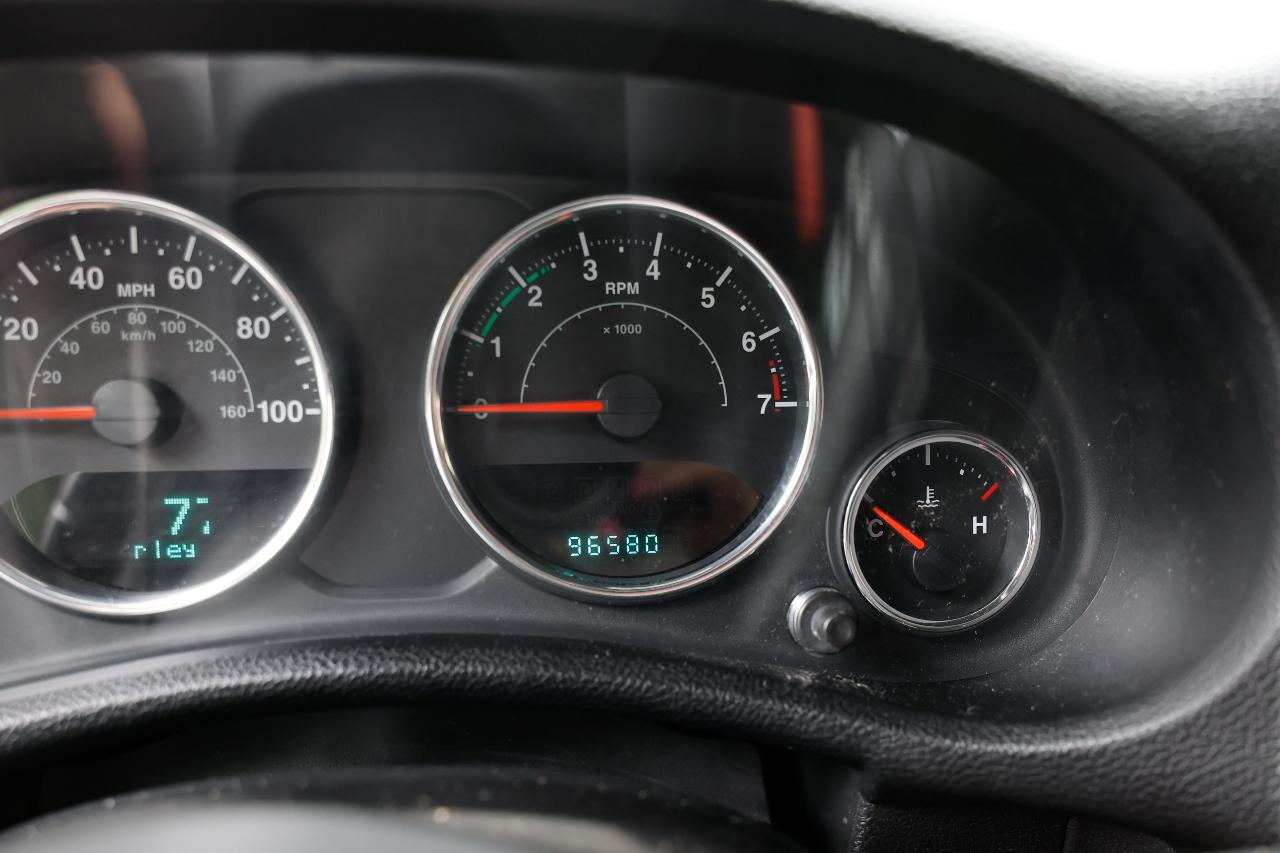 Jeep Wrangler Unlimited Sport 4WD 2014