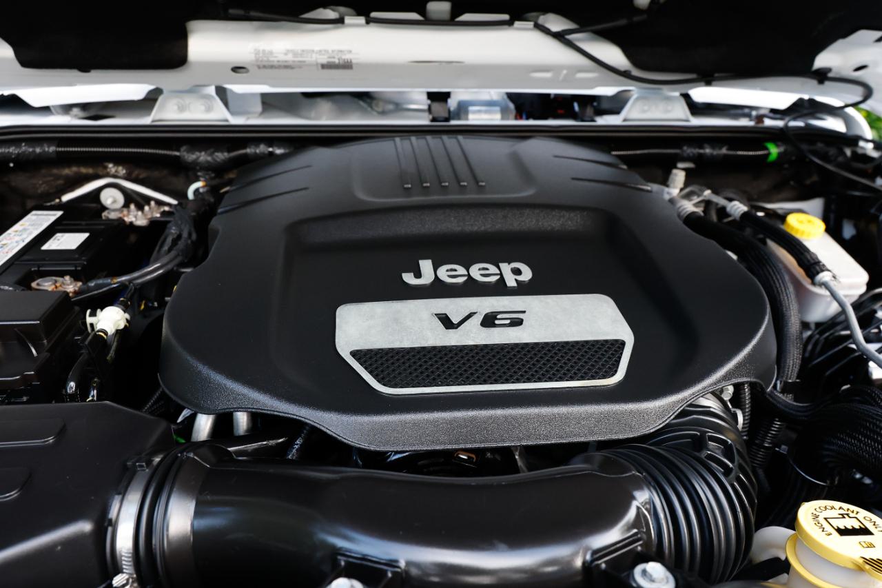 Jeep Wrangler JK Unlimited Sahara 4WD 2018