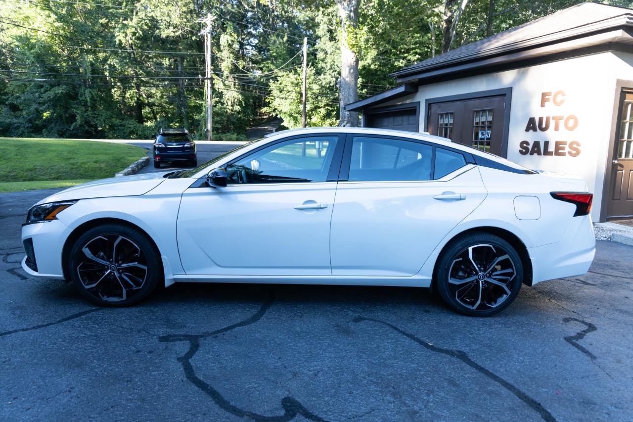 Nissan Altima 2.5 SR AWD 2024
