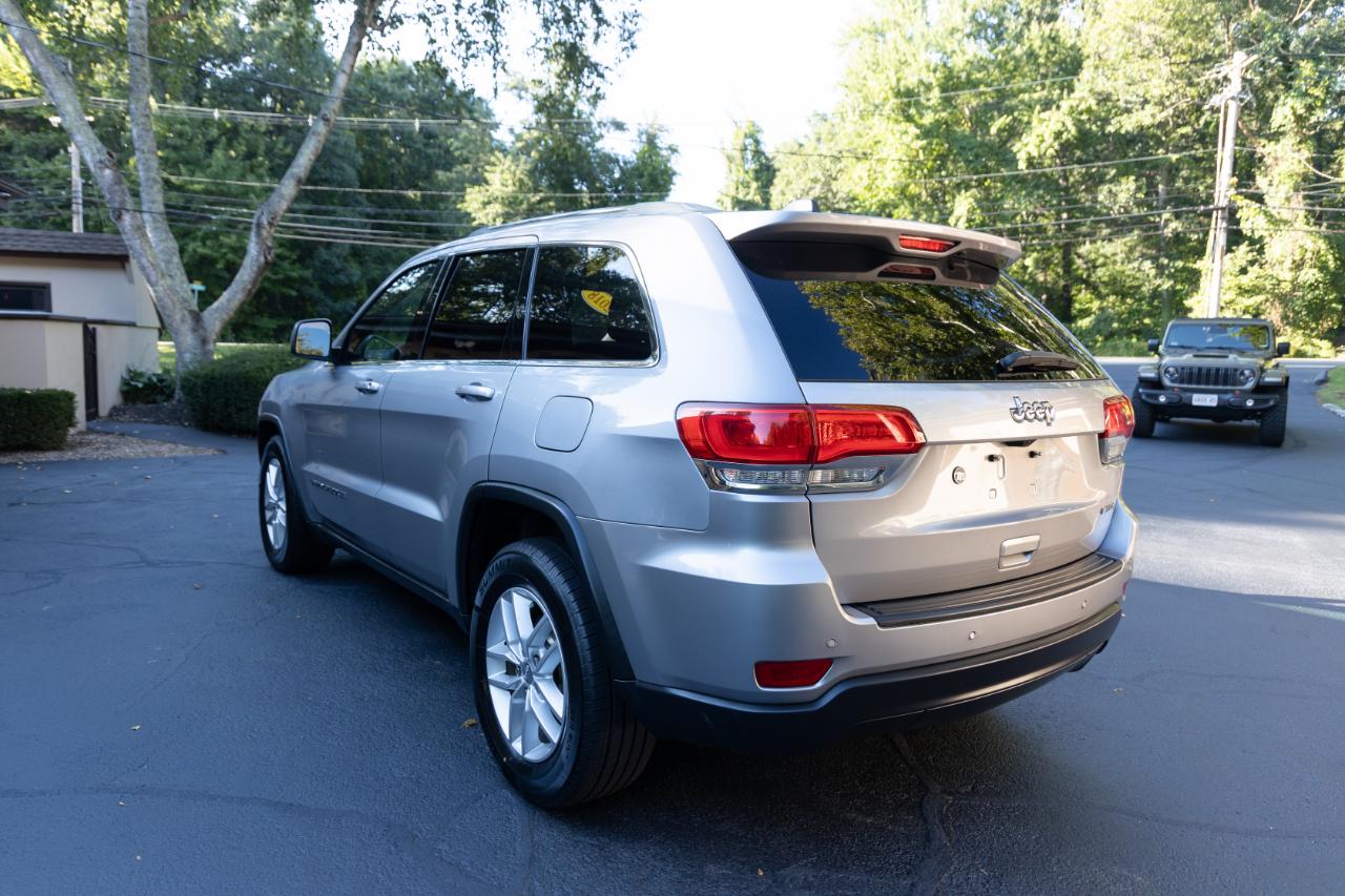 Jeep Grand Cherokee Laredo 2WD 2018