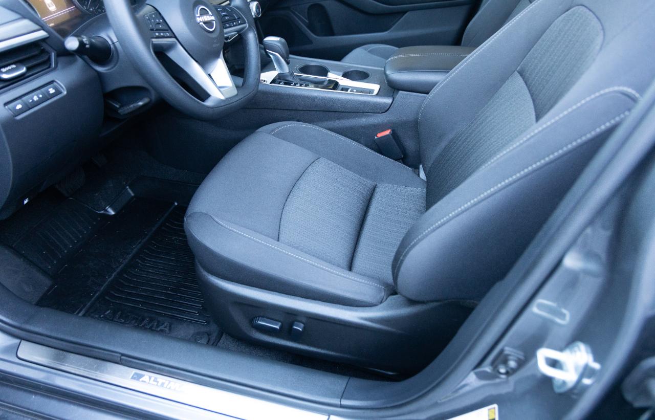 Nissan Altima 2.5 SV AWD 2025