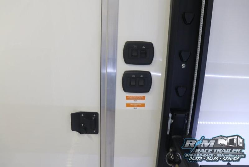 Intech Trailers Lite Series  2026