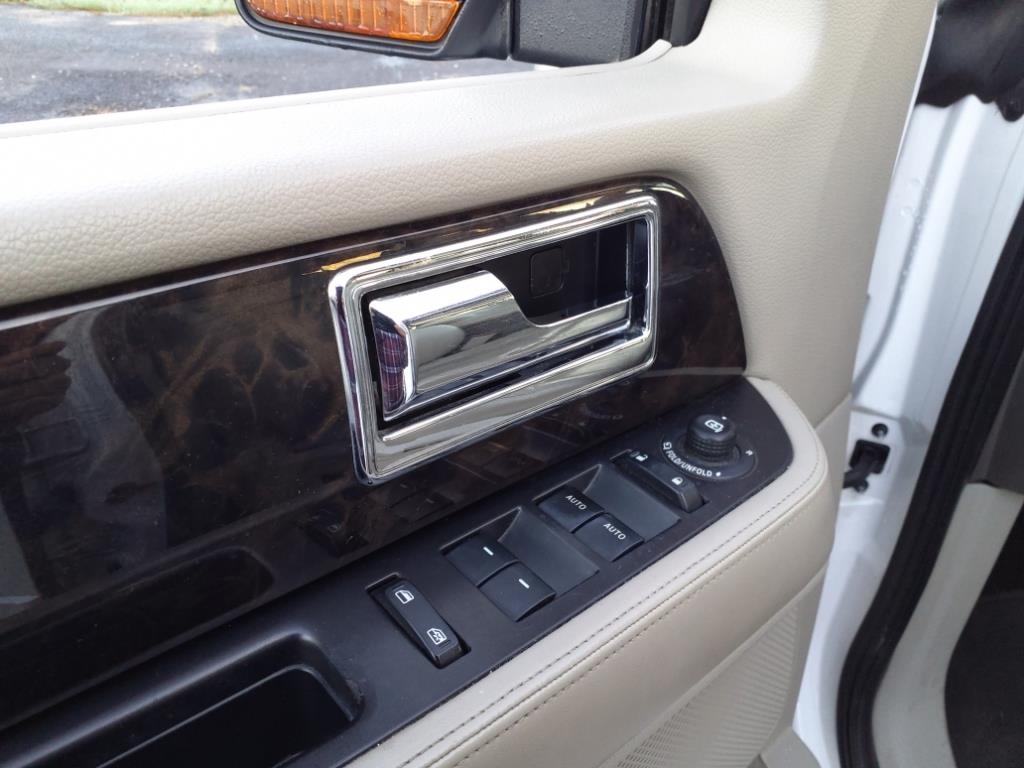 Lincoln Navigator L 4WD 2015