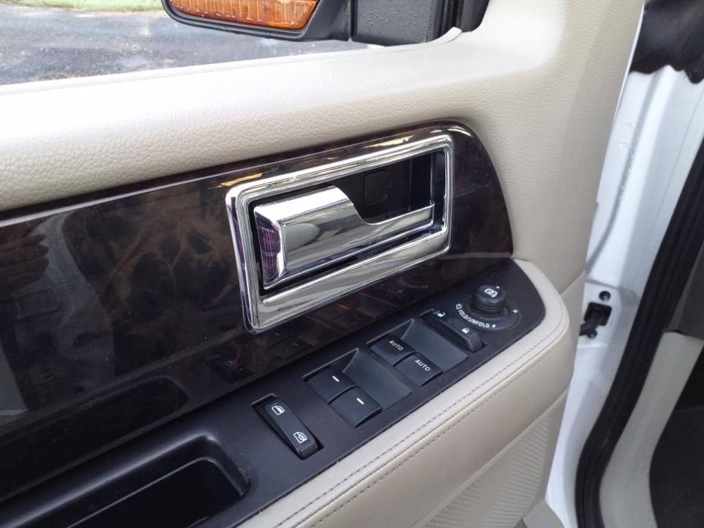 Lincoln Navigator L 4WD 2015