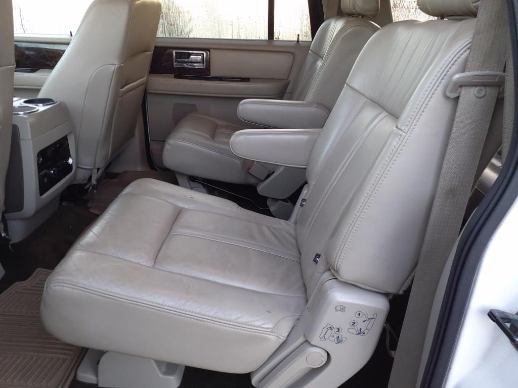 Lincoln Navigator L 4WD 2015