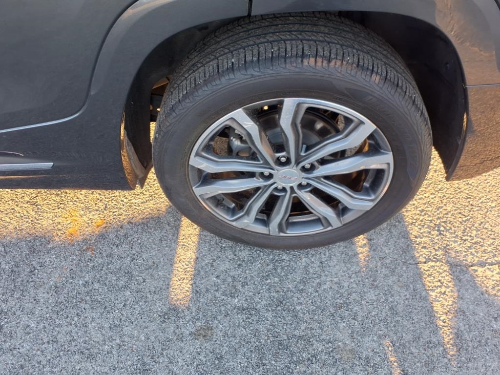 GMC Terrain Denali AWD 2020