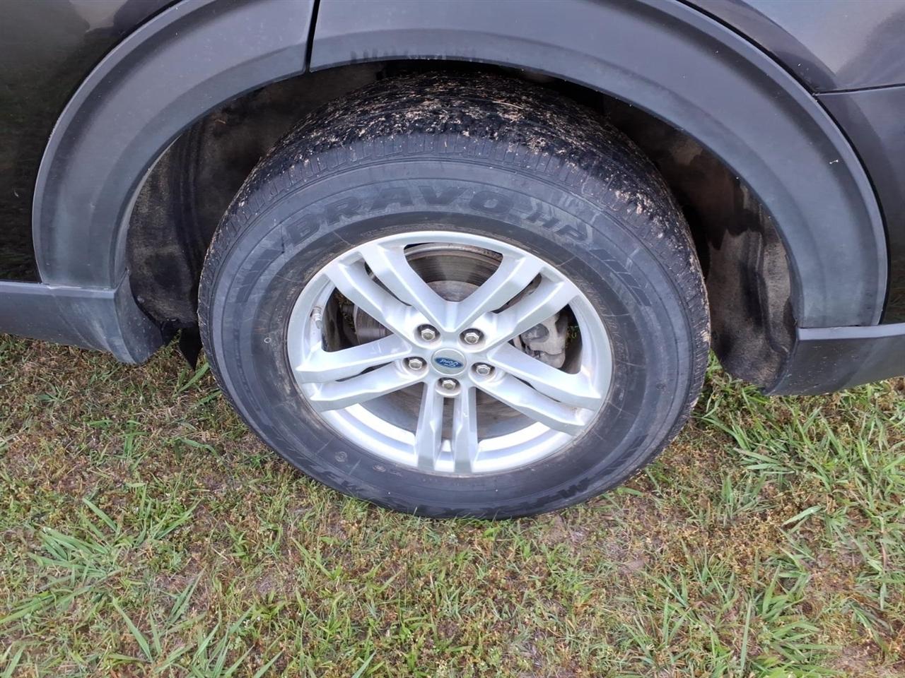 Ford Explorer XLT AWD 2020