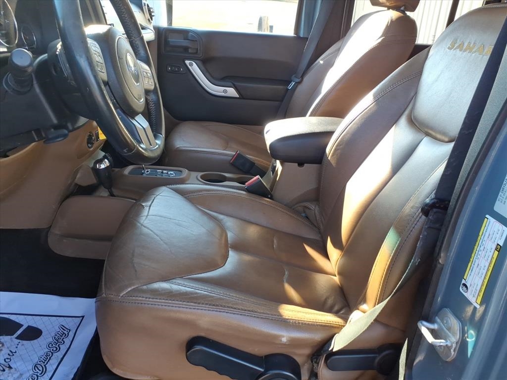 Jeep Wrangler Unlimited Sahara 4WD 2015