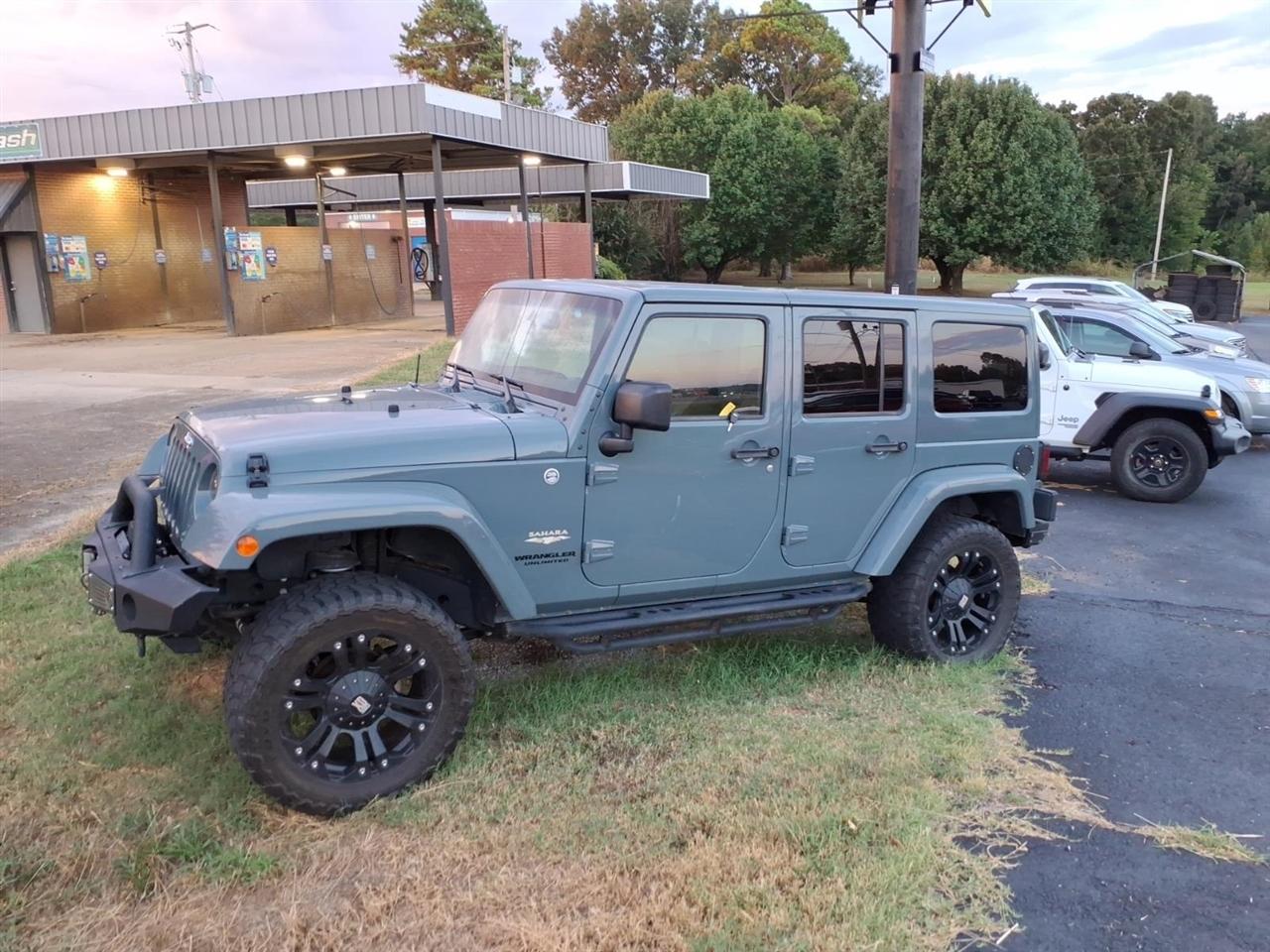 Jeep Wrangler Unlimited Sahara 4WD 2015
