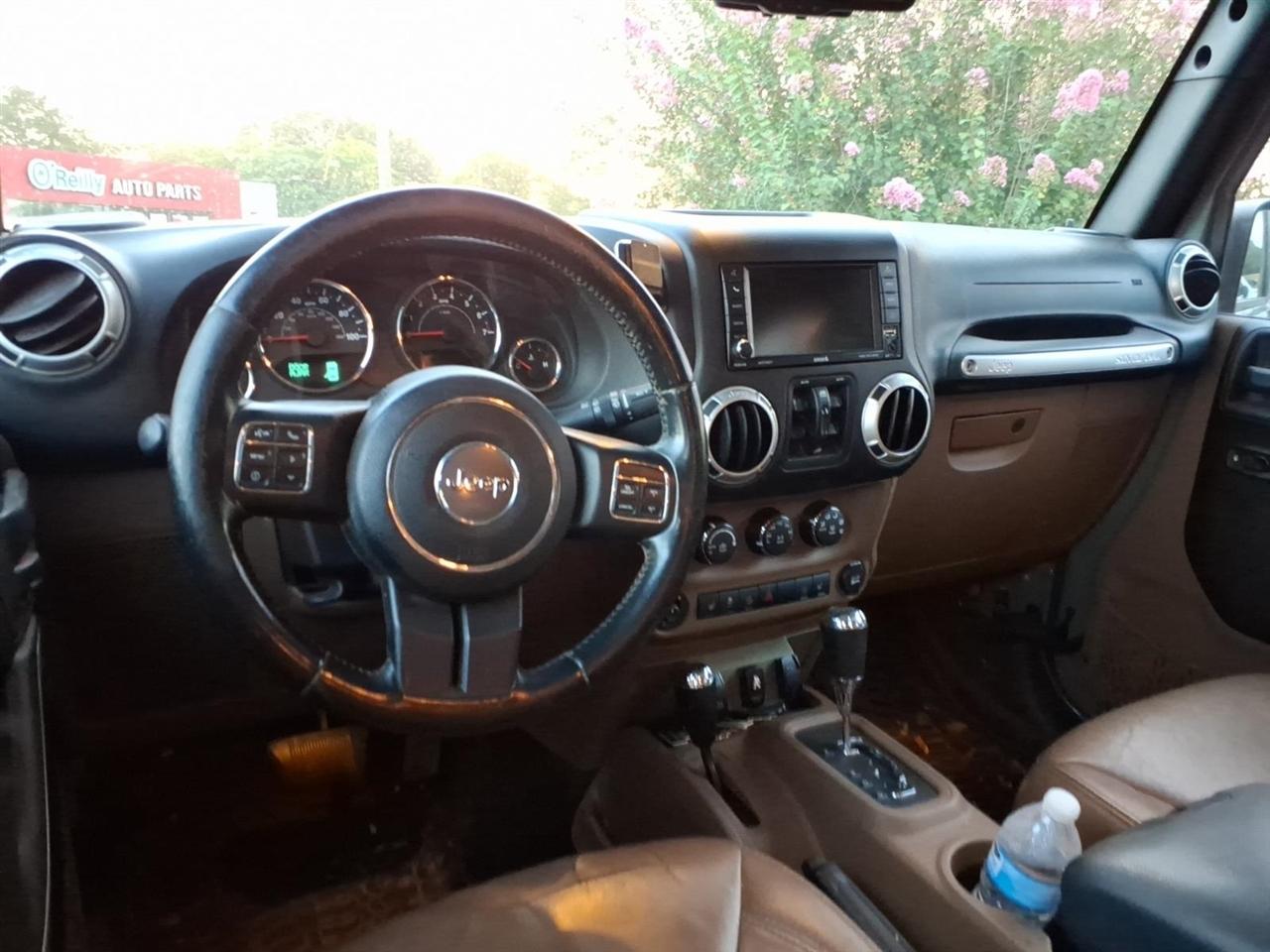 Jeep Wrangler Unlimited Sahara 4WD 2015