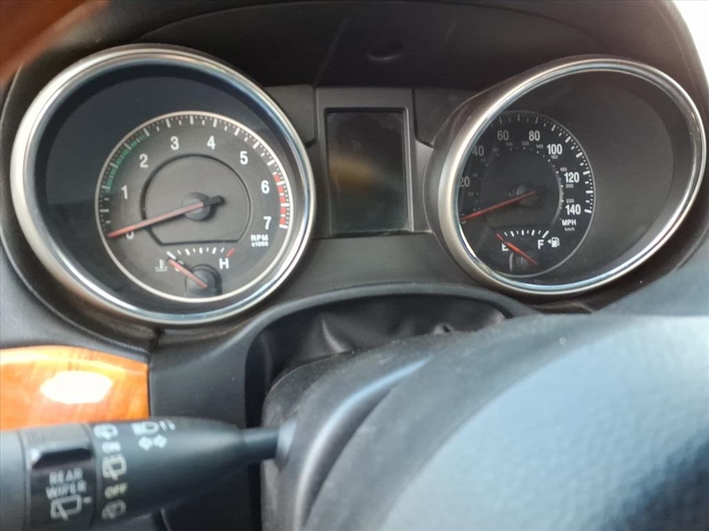 Jeep Grand Cherokee Overland 4WD 2011