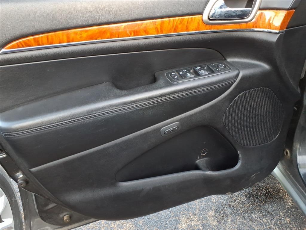 Jeep Grand Cherokee Overland 4WD 2011