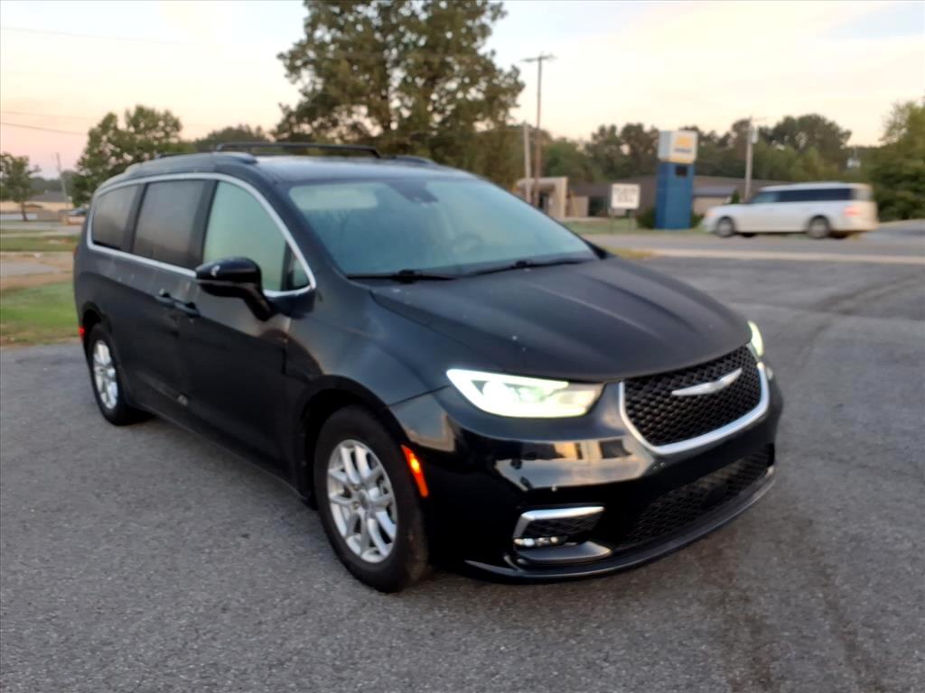 2022 Chrysler Pacifica Touring-L