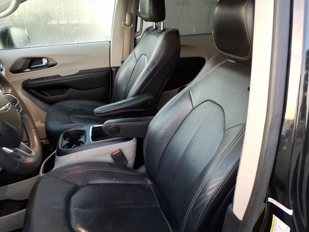 Chrysler Pacifica Touring-L 2022