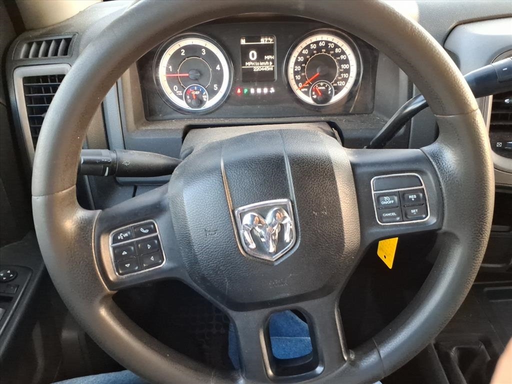 RAM 3500 Crew Cab 4WD DRW 2016