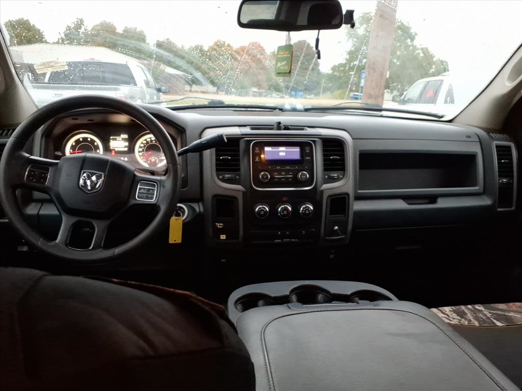 RAM 2500 ST Crew Cab SWB 4WD 2014