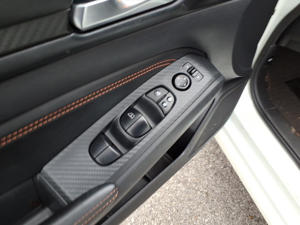 Nissan Altima 2.5 SR 2020