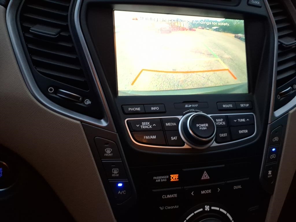 Hyundai Santa Fe Limited FWD 2013