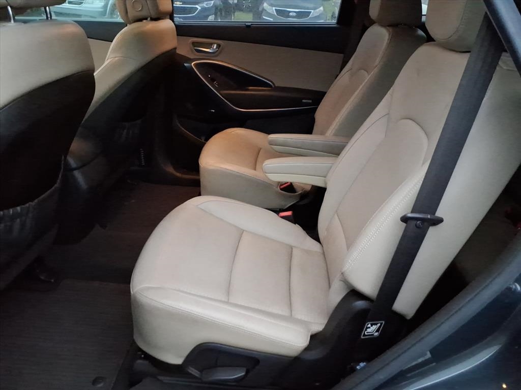 Hyundai Santa Fe Limited FWD 2013