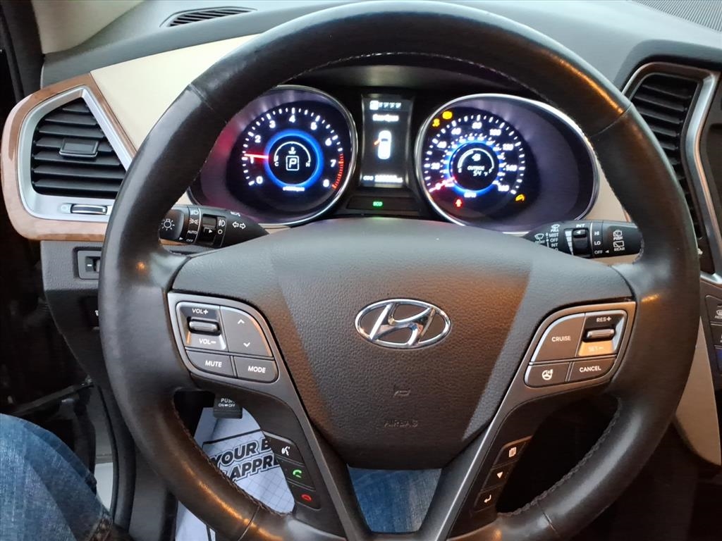 Hyundai Santa Fe Limited FWD 2013