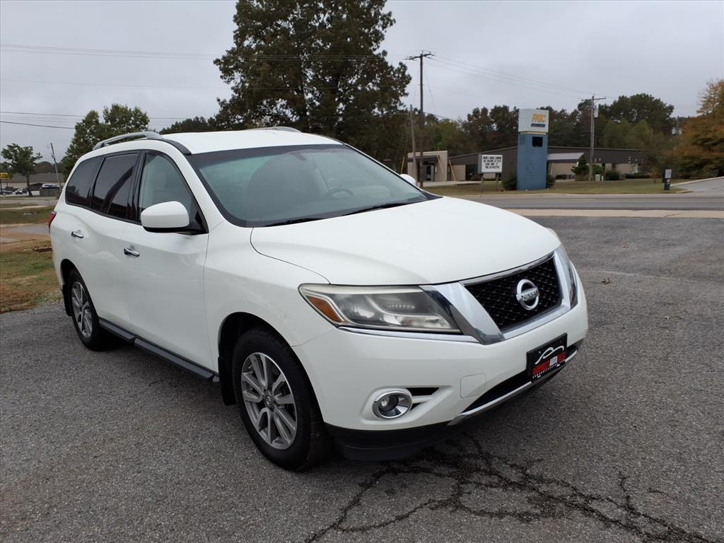 2016 Nissan Pathfinder SV 4WD