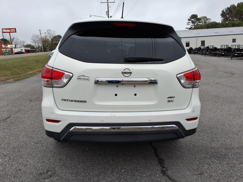 Nissan Pathfinder SV 4WD 2016