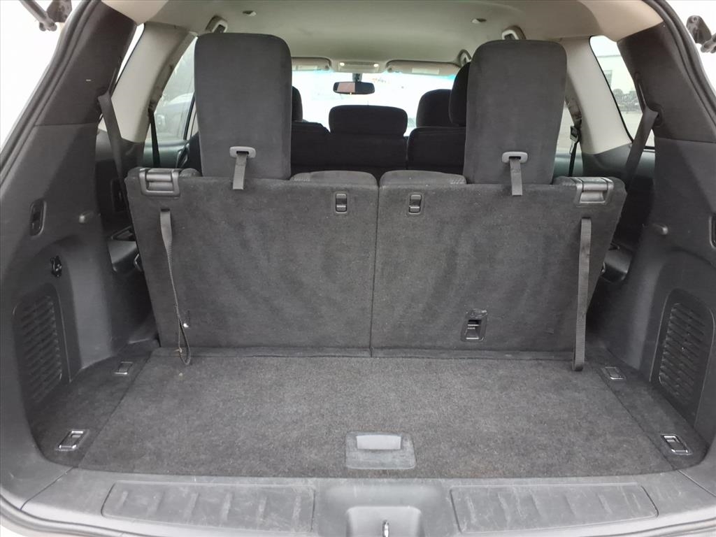 Nissan Pathfinder SV 4WD 2016