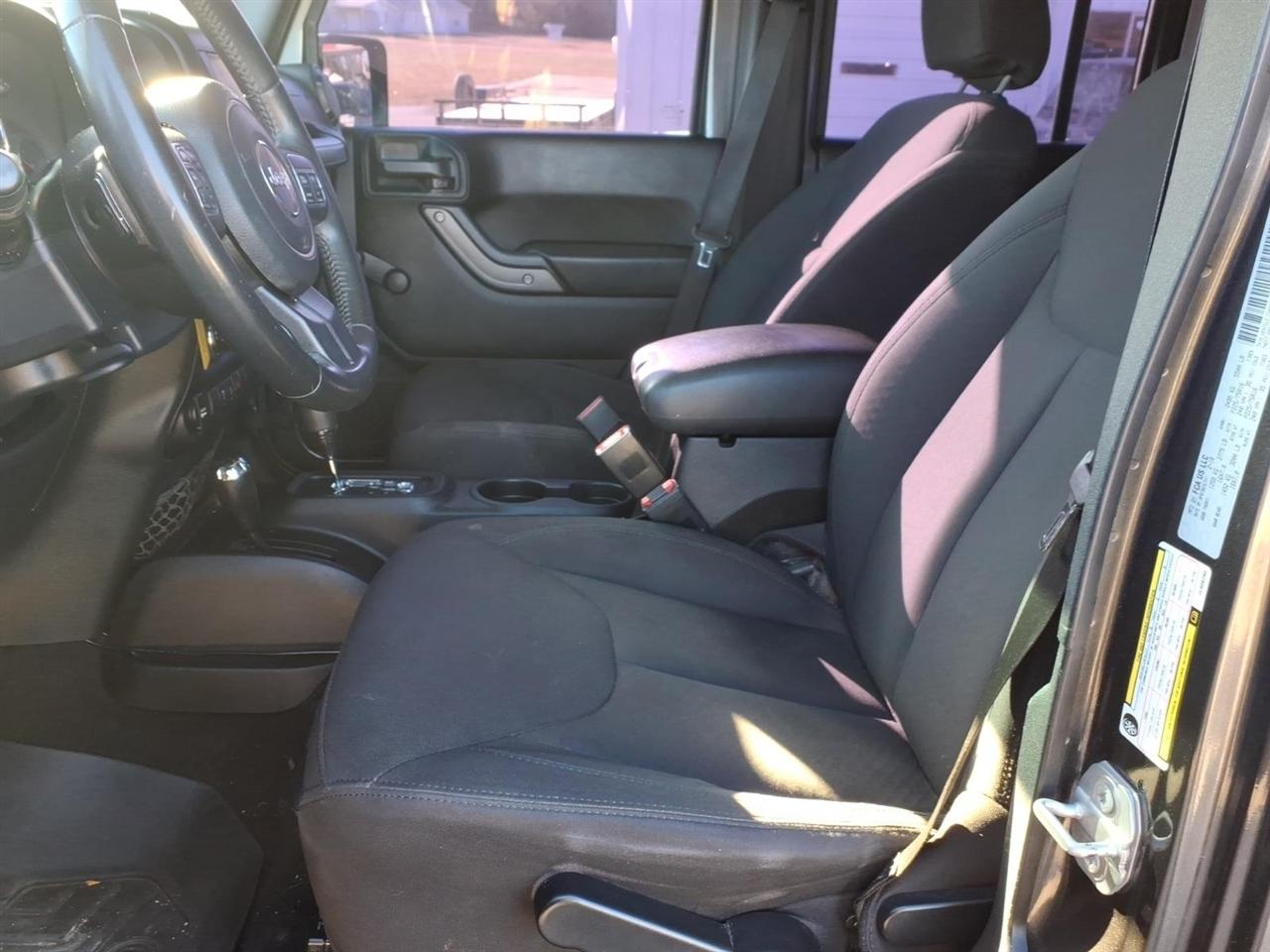 Jeep Wrangler JK Unlimited Sport 4WD 2018