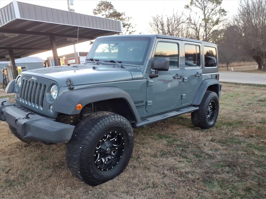 Jeep Wrangler Unlimited Sport 4WD 2014