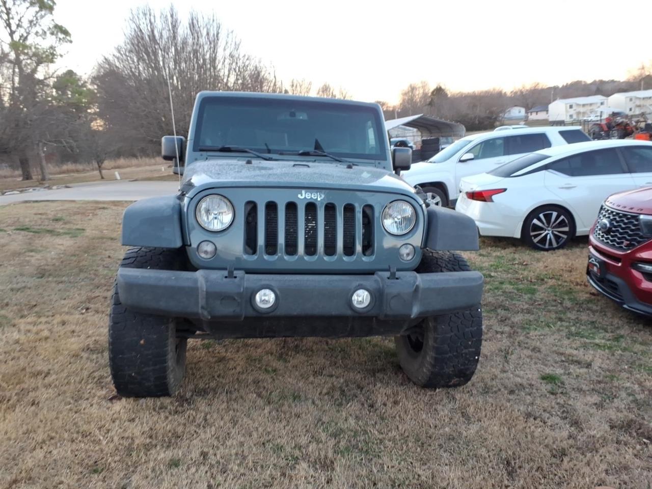 Jeep Wrangler Unlimited Sport 4WD 2014