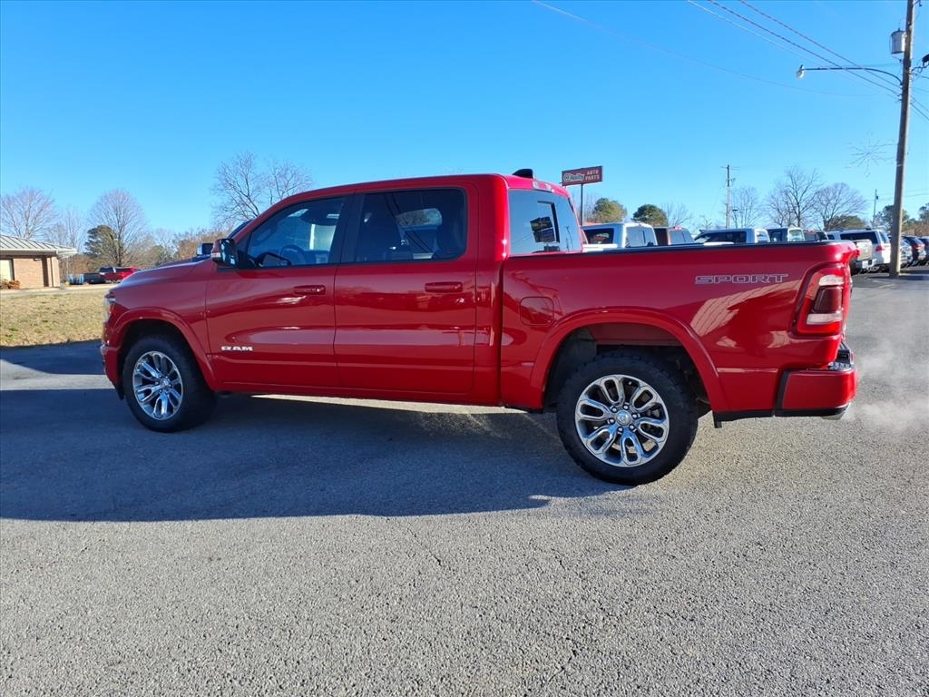 RAM 1500 Laramie Crew Cab SWB 4WD 2022