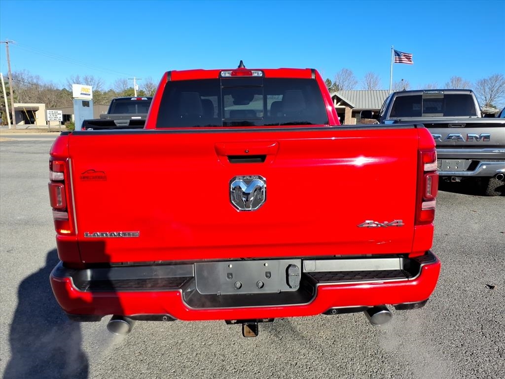 RAM 1500 Laramie Crew Cab SWB 4WD 2022