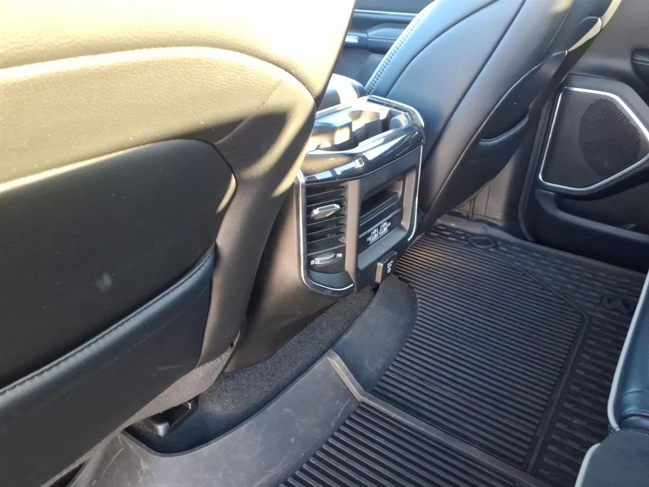 RAM 1500 Laramie Crew Cab SWB 4WD 2022