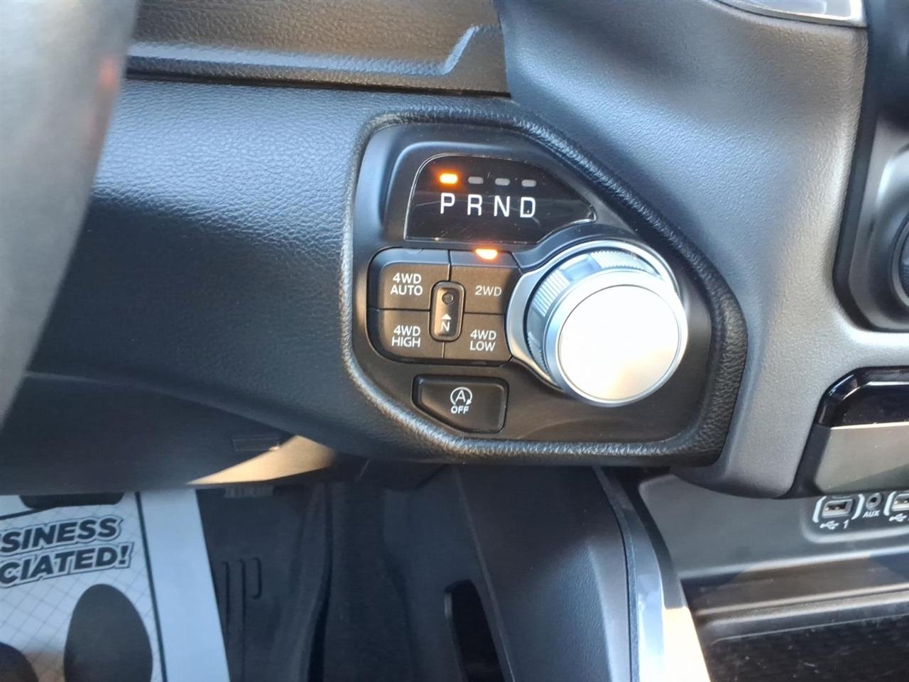 RAM 1500 Laramie Crew Cab SWB 4WD 2022