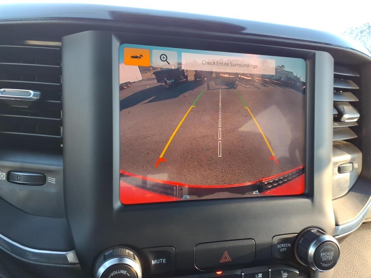 RAM 1500 Laramie Crew Cab SWB 4WD 2022