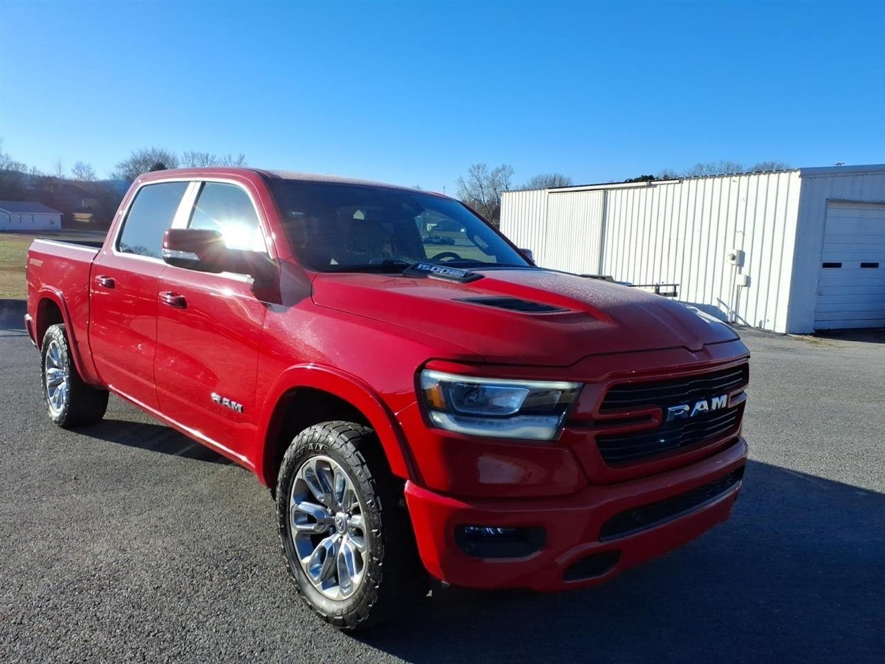 2022 RAM 1500 Laramie Crew Cab SWB 4WD