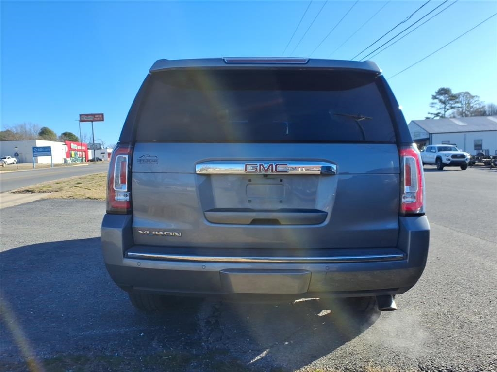 GMC Yukon Denali 4WD 2018