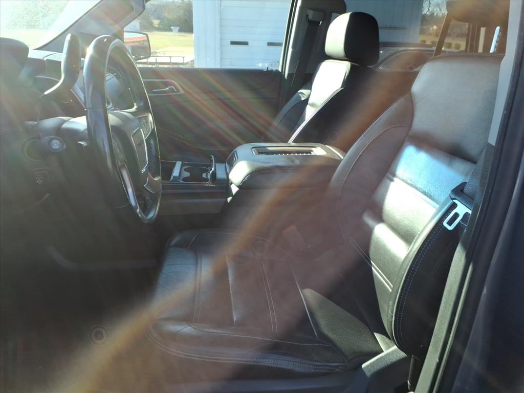 GMC Yukon Denali 4WD 2018