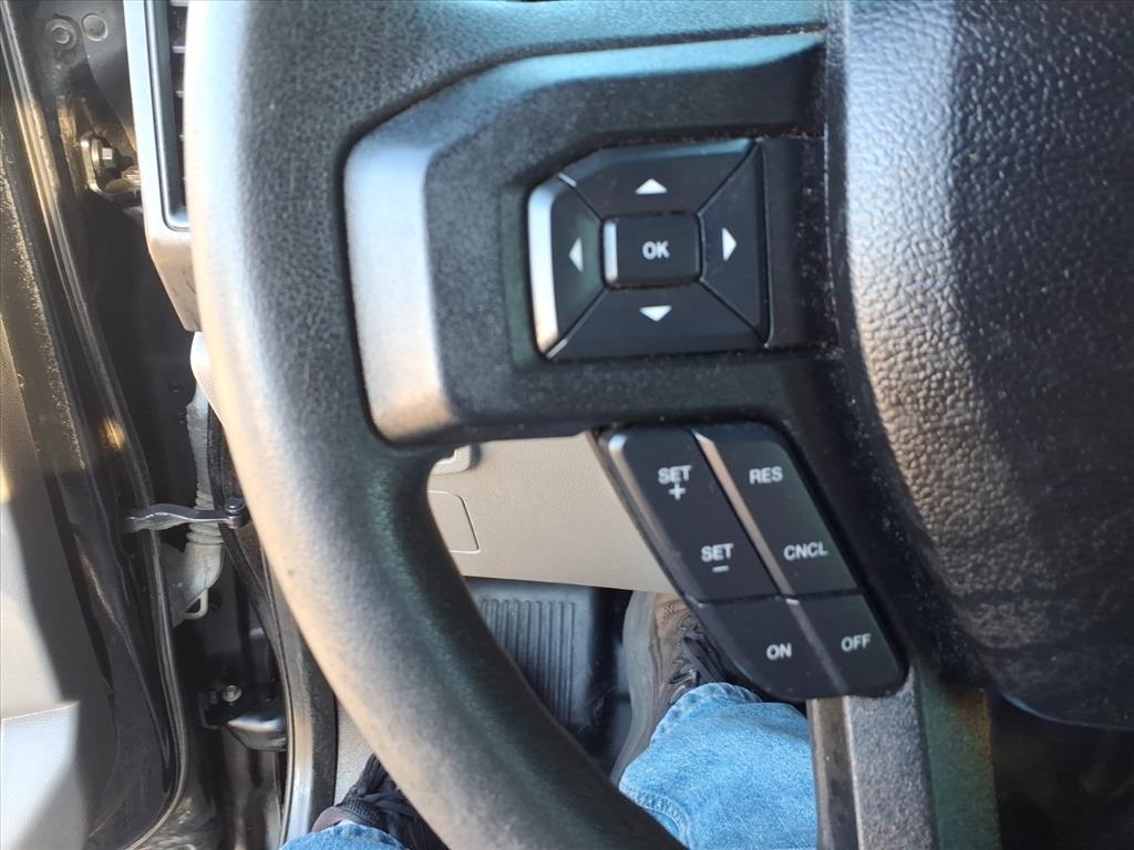 Ford F-150 XL 8-ft. Bed 2WD 2016