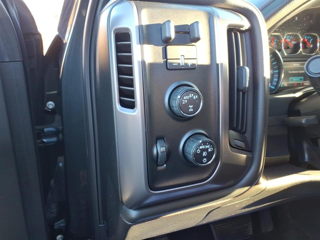 GMC Sierra 1500 SLT Crew Cab Long Box 4WD 2017