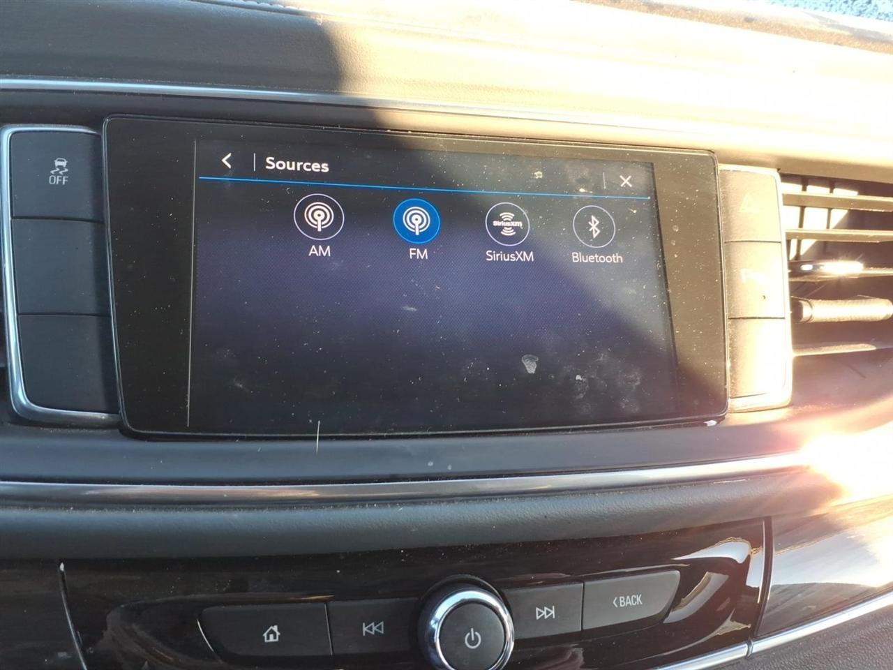 Buick Enclave Essence FWD 2020