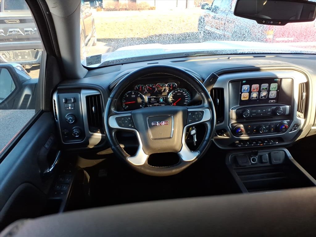 GMC Sierra 1500 SLT Crew Cab Long Box 4WD 2017