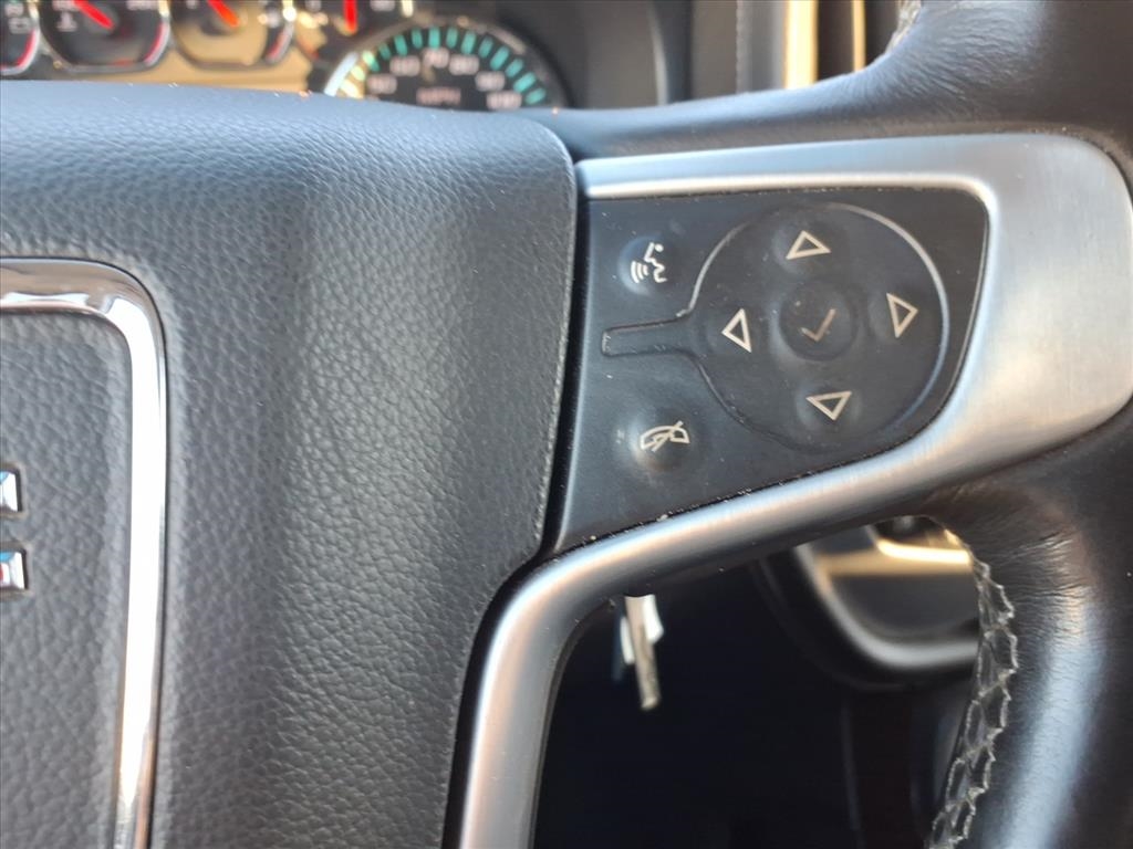 GMC Sierra 1500 SLT Crew Cab Long Box 4WD 2017