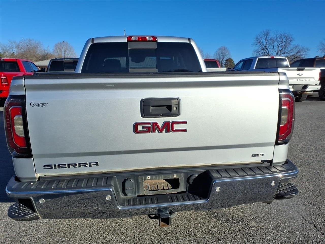 GMC Sierra 1500 SLT Crew Cab Long Box 4WD 2017