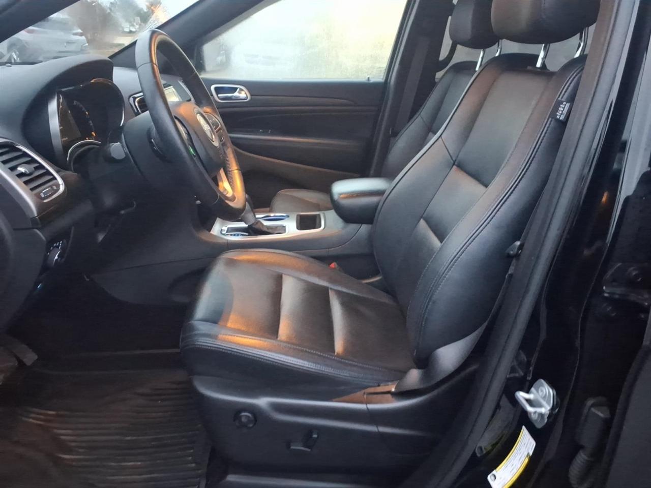 Jeep Grand Cherokee Laredo 4WD 2019